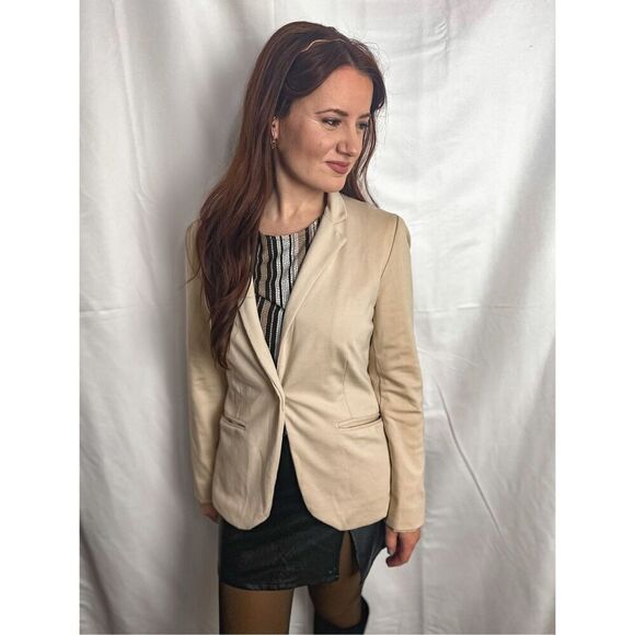 Forever 21 Blazer - Picture 5 of 13